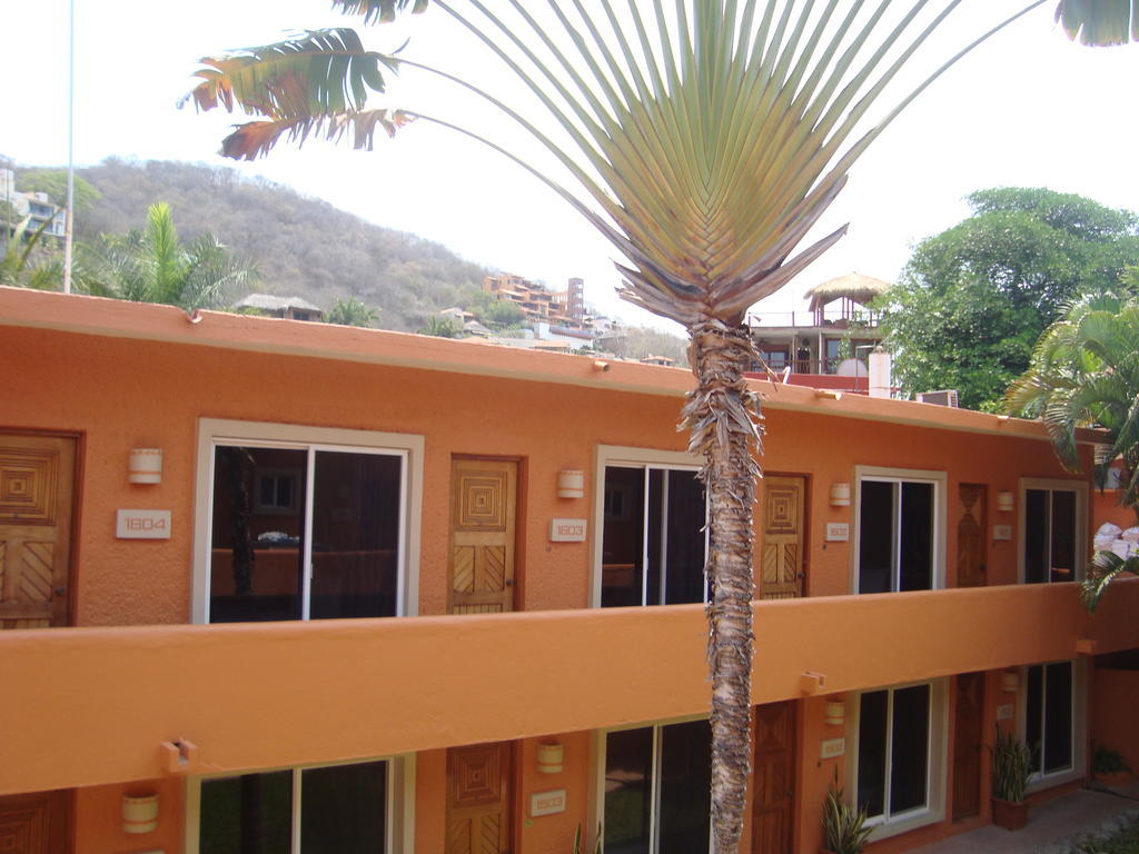 Hotel Villa Mexicana Zihuatanejo Extérieur photo